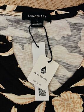 Sanctuary Black Floral Split-Neck Top